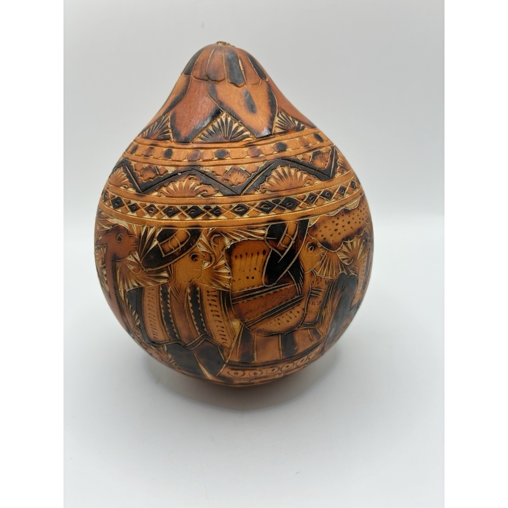 Vintage Peruvian Hand Carved Story Gourd Mate Folk Art Rattle 6"
